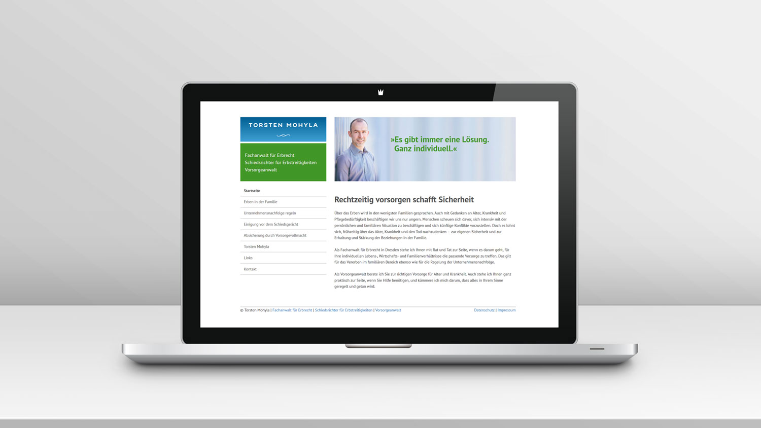 Website von Torsten Mohyla mit dem Logo im Header und einem Porträtfoto.