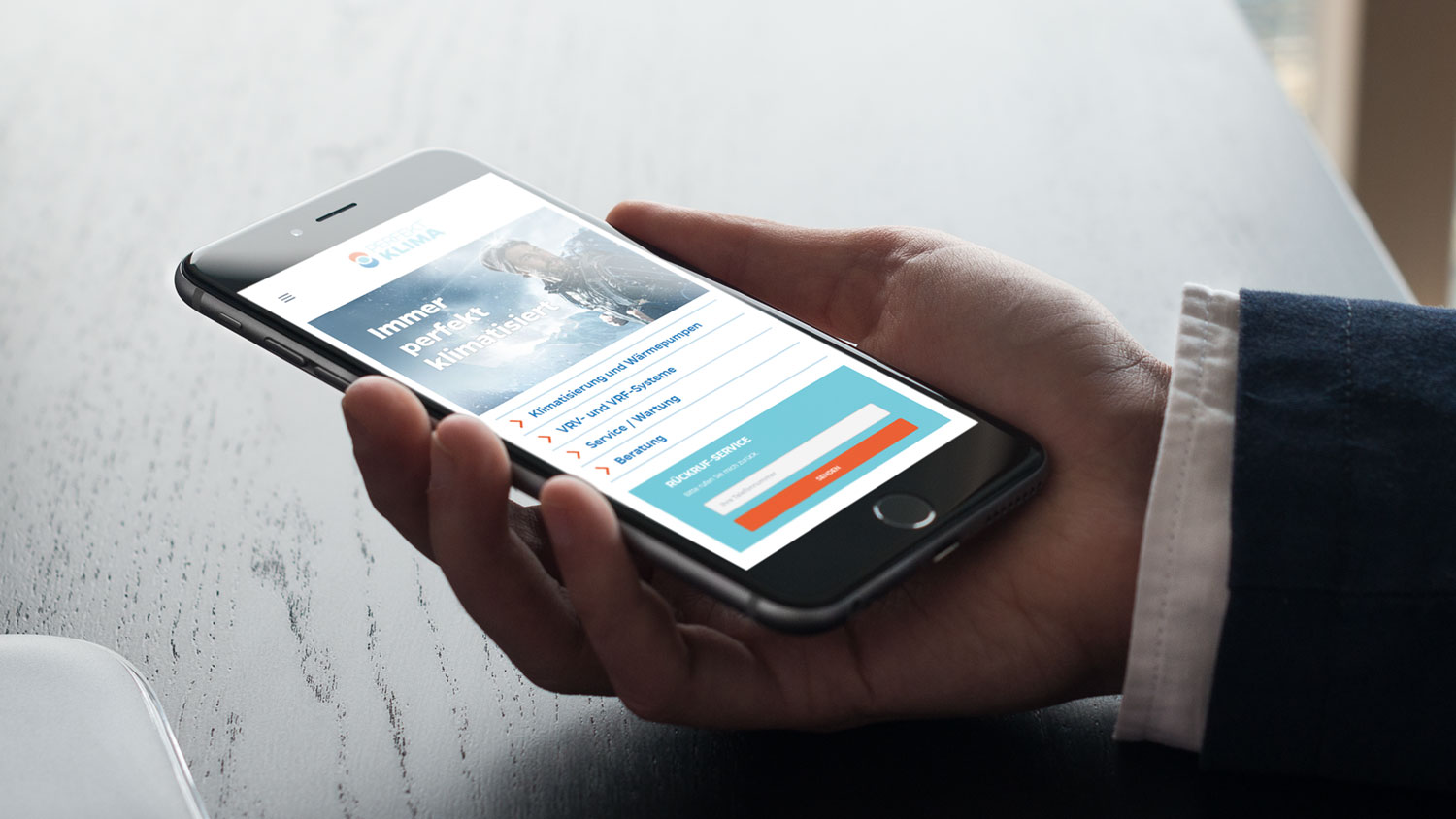 Website von Perfekt Klima mit dem Logo im Header.